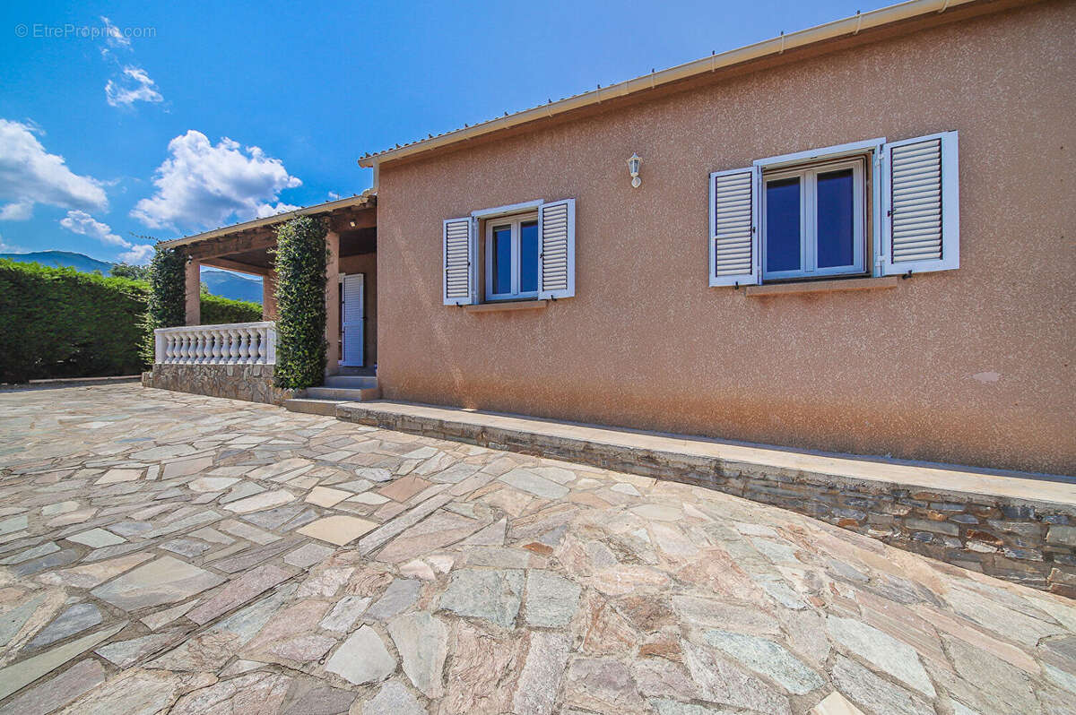 Maison à FURIANI