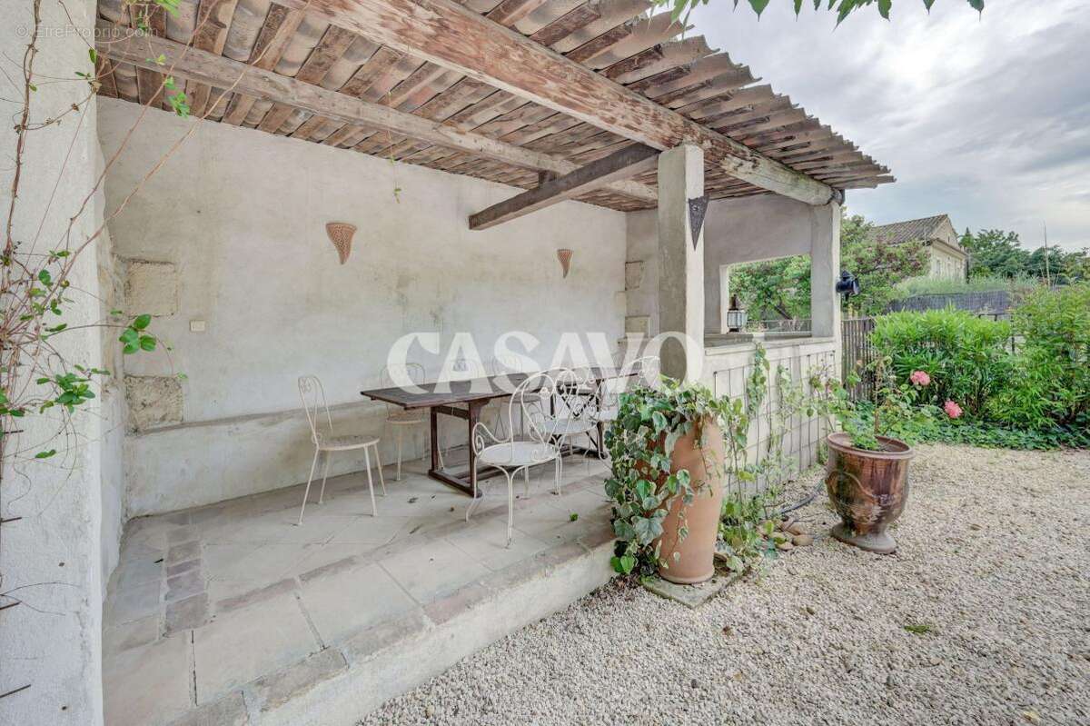 Maison à BELLEGARDE