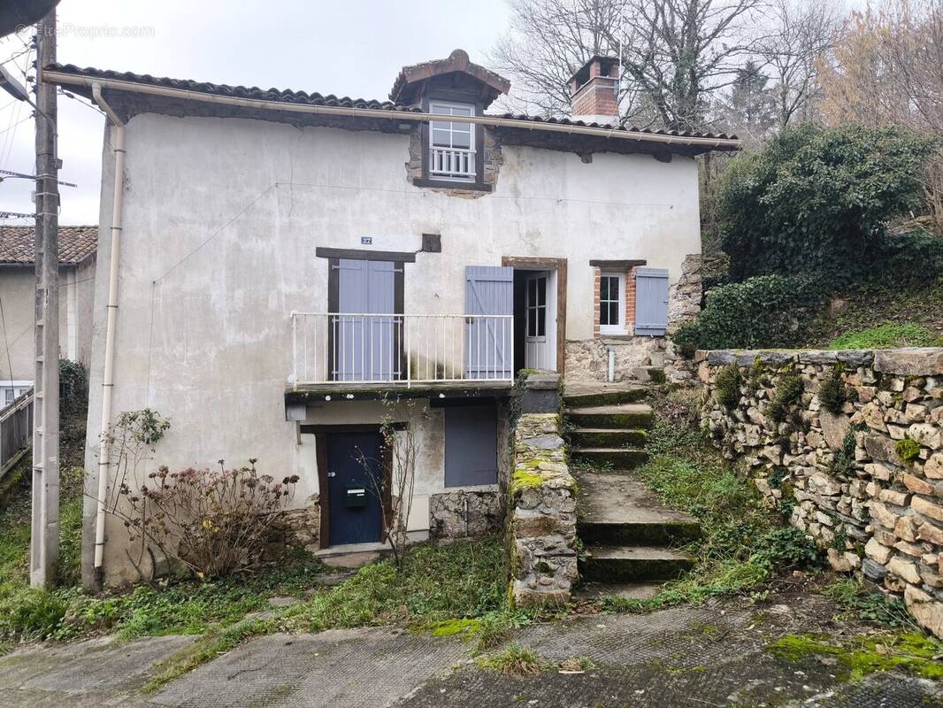 Maison à SAINT-JUNIEN
