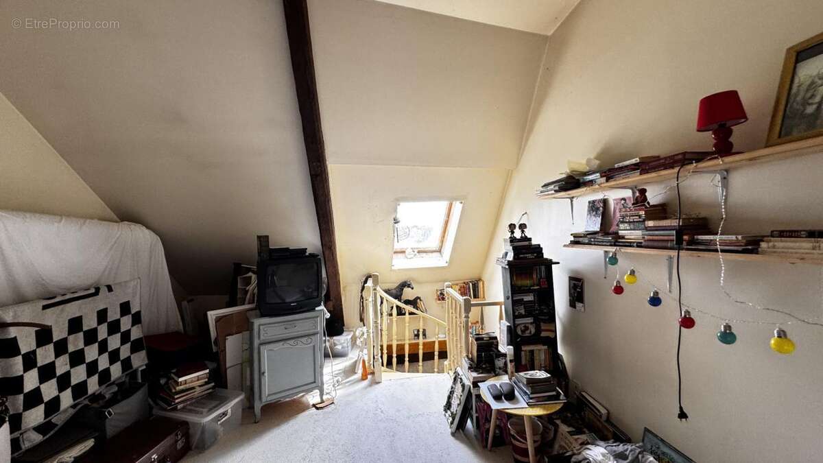 Maison à LIMOGNE-EN-QUERCY