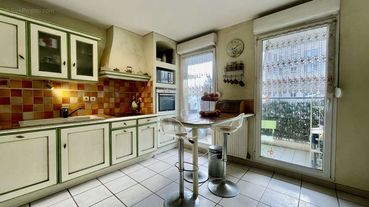 Appartement à VILLEURBANNE