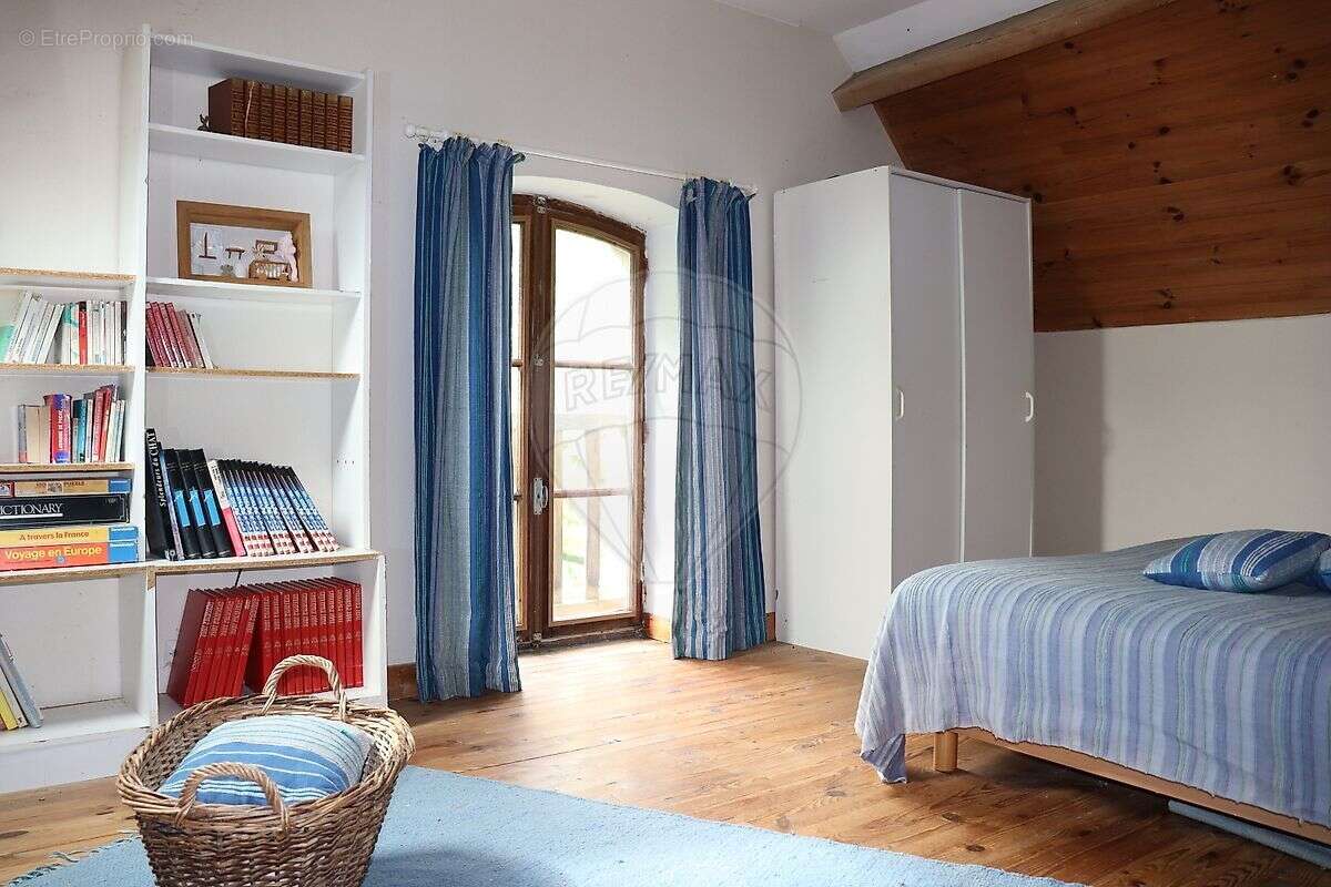 Maison à VITRY-LACHE
