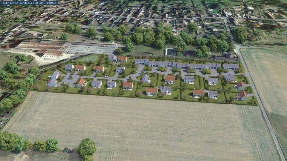 Terrain à MARCILLY-SUR-EURE