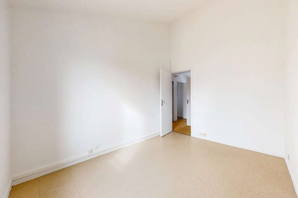 Appartement à COULOMMIERS