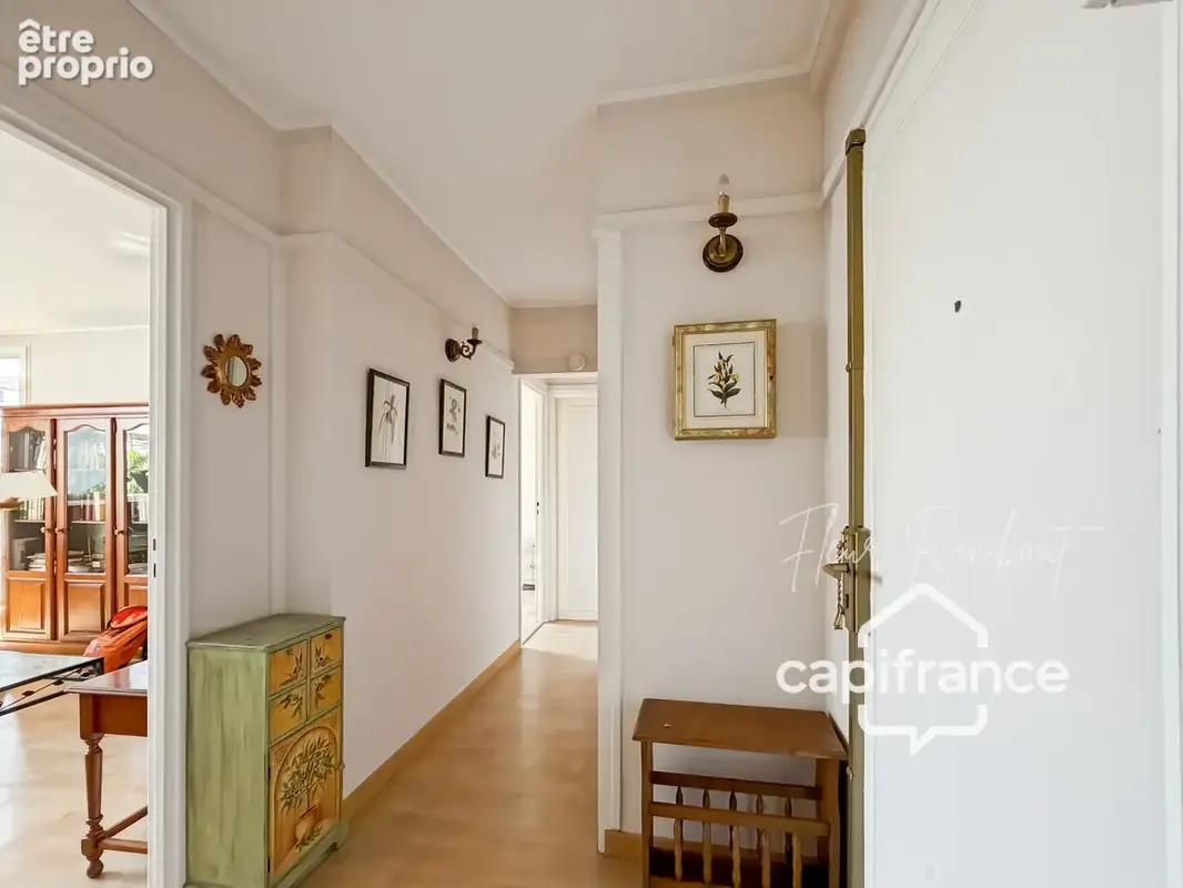 Appartement 2 pièces lumineux avec loggia, balcon, cave et parking proche gare - photo 10