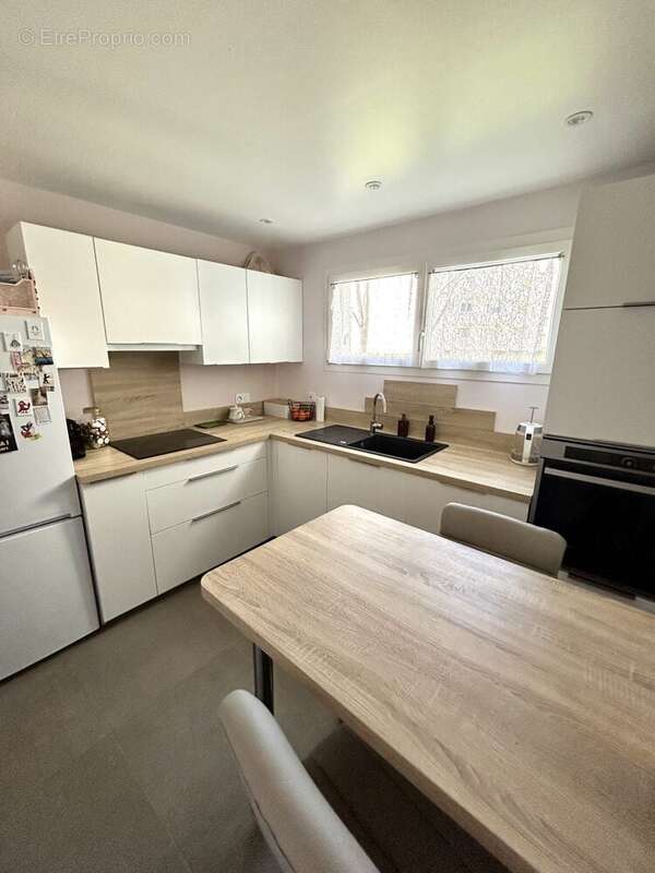 Appartement à MONTIGNY-LE-BRETONNEUX