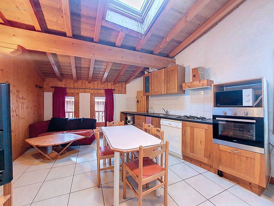 Maison à SAINT-MARTIN-DE-BELLEVILLE