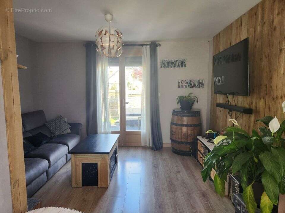 Maison familiale 4 chambres avec jardin, garage et dépendance - photo 6