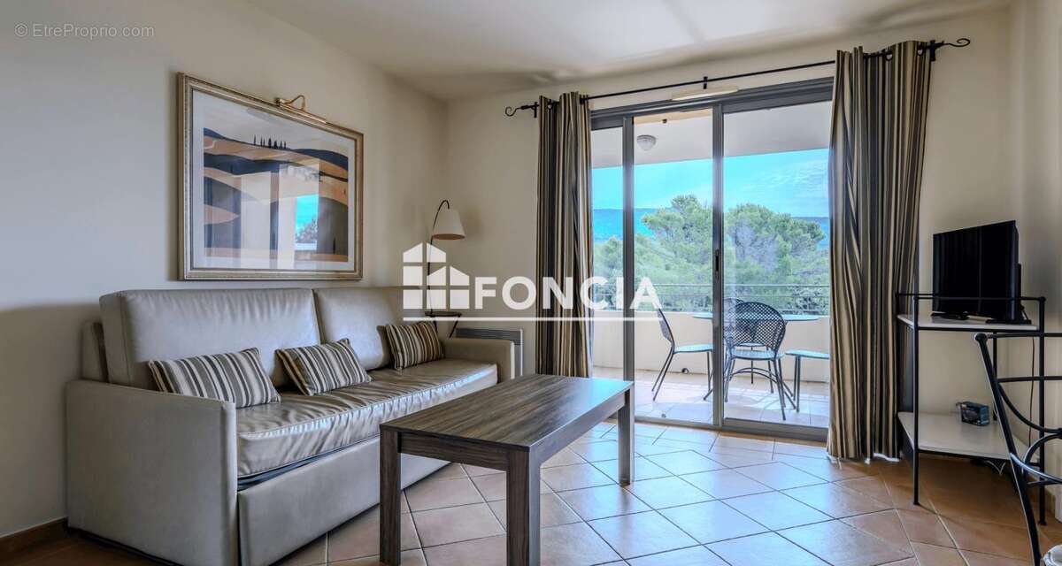 Appartement à SAUMANE-DE-VAUCLUSE