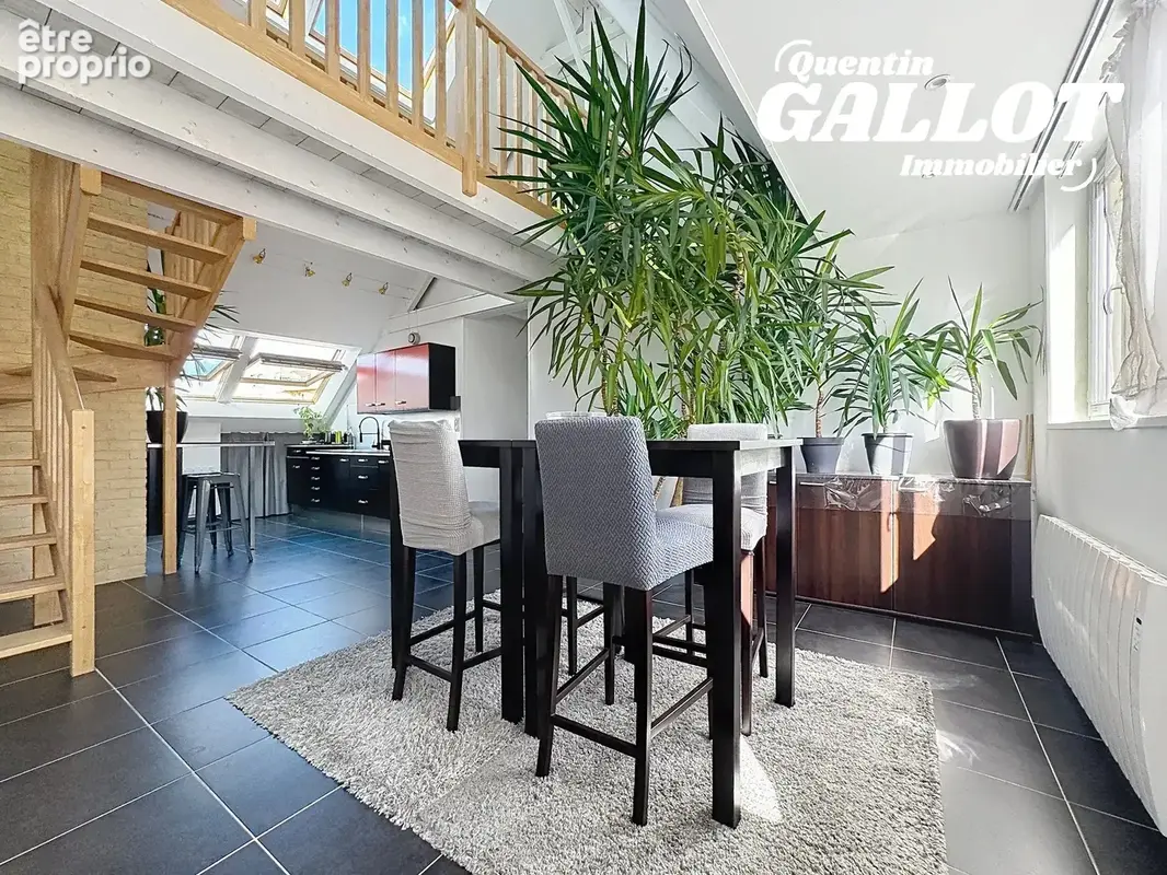 Loft duplex 4 chambres + parking - photo 1