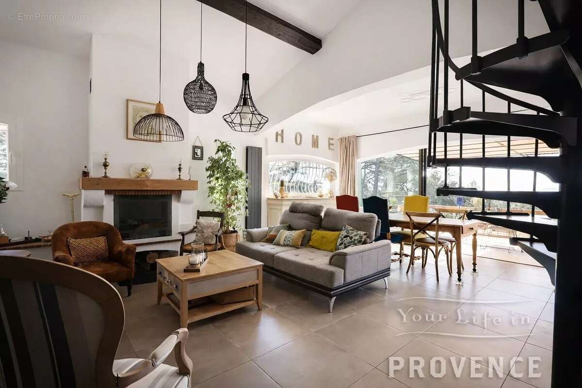 Maison à FLAYOSC