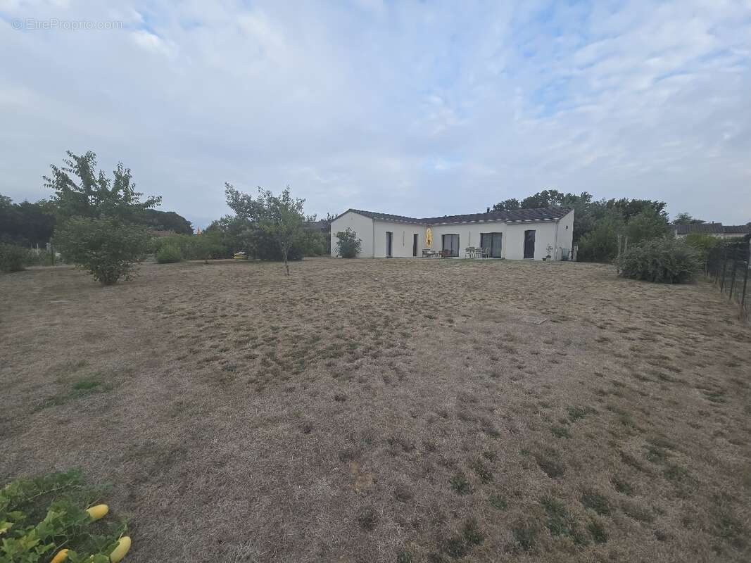 Maison à AIXE-SUR-VIENNE