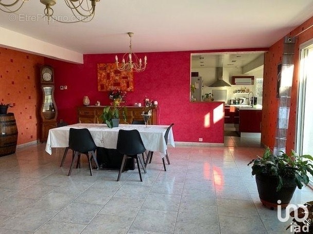 Appartement à SAINT-MARD-LES-ROUFFY