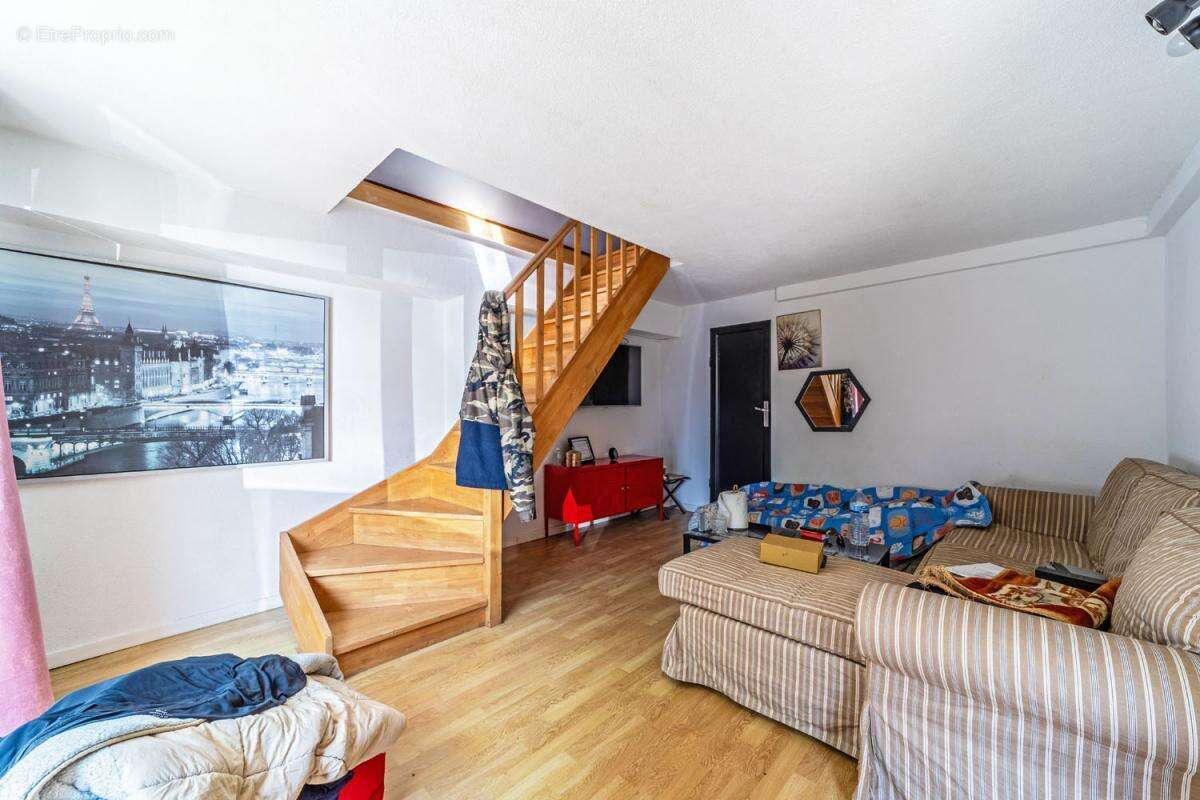 Maison à CHOISY-LE-ROI