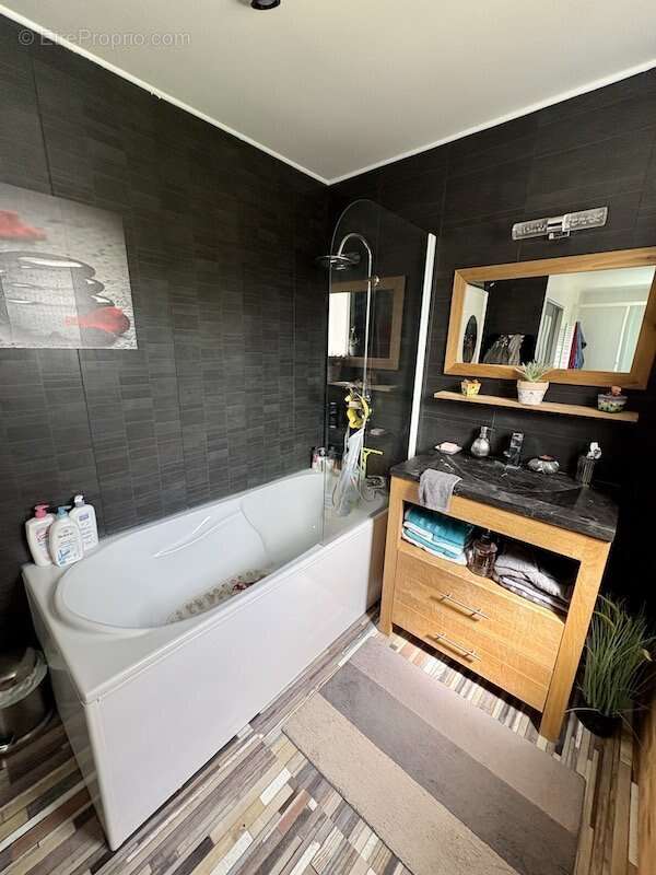 Maison à CHATEAUFORT