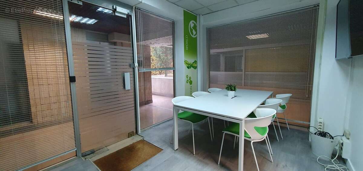 rdc bureau - Commerce à PARIS-11E