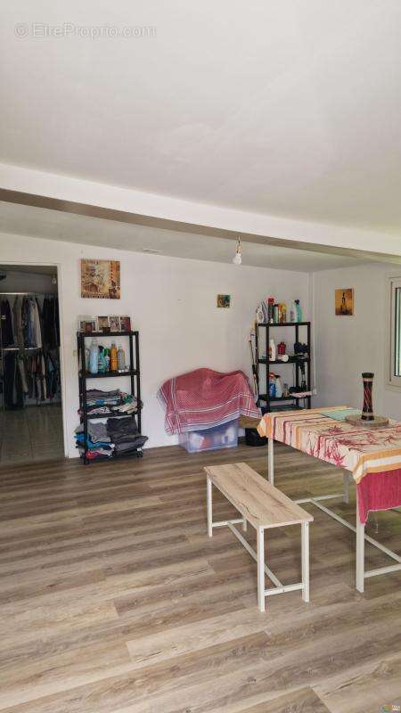 Maison à SAINT-BENOIT