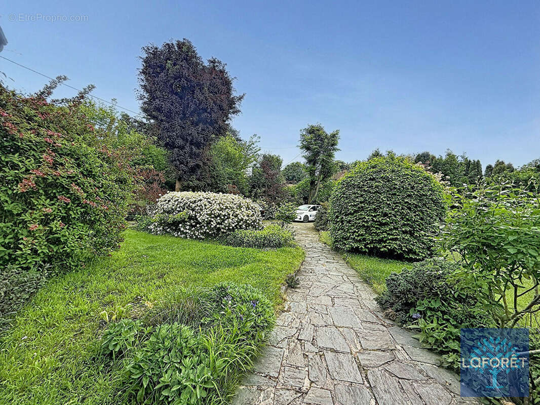 Superbe longère individuelle à Sebourg - photo 10