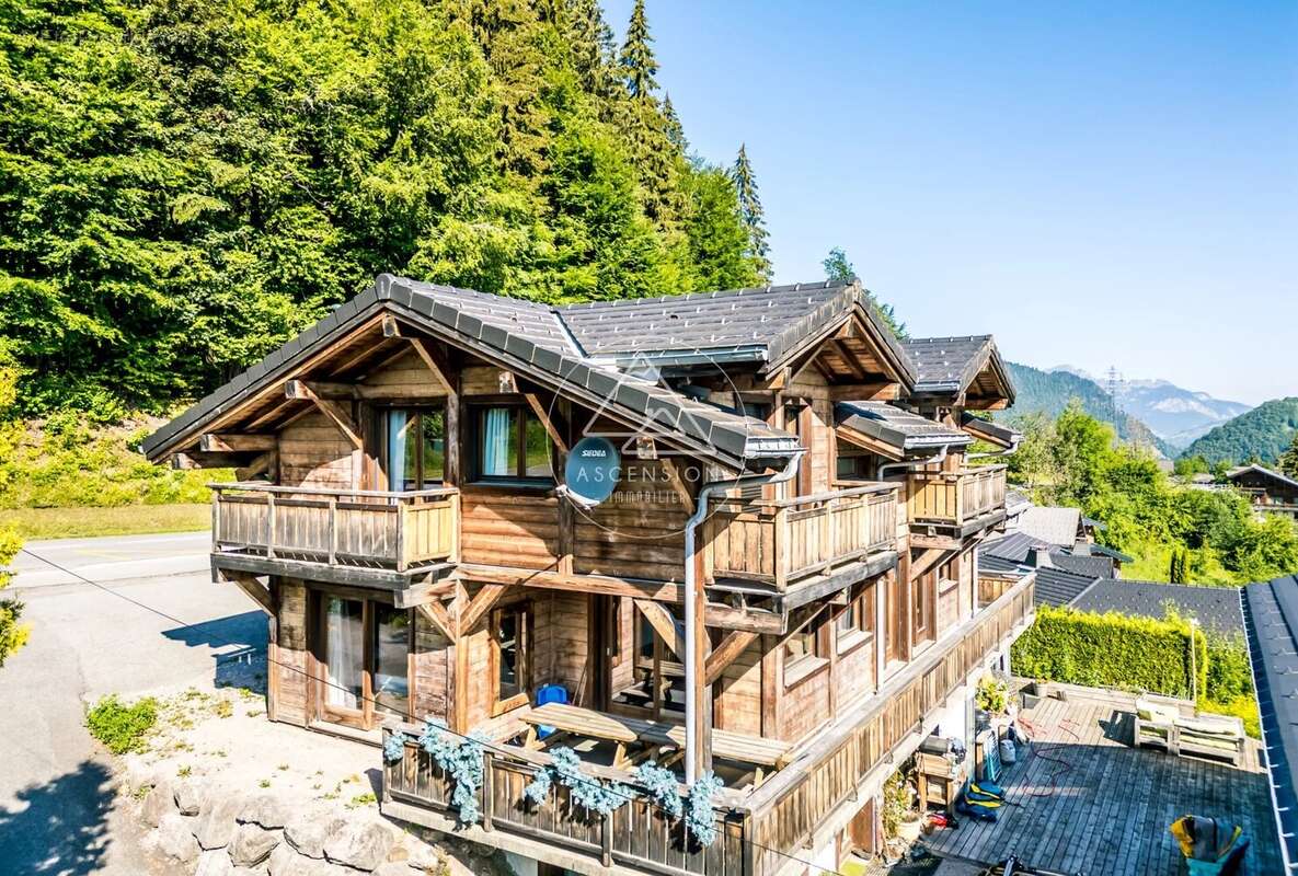 Superbe chalet 7 chambres avec appartement indépendant à proximité du centre de Morzine - photo 38
