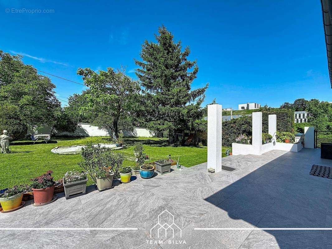 Maison 125 m² à Ternay  - photo 23
