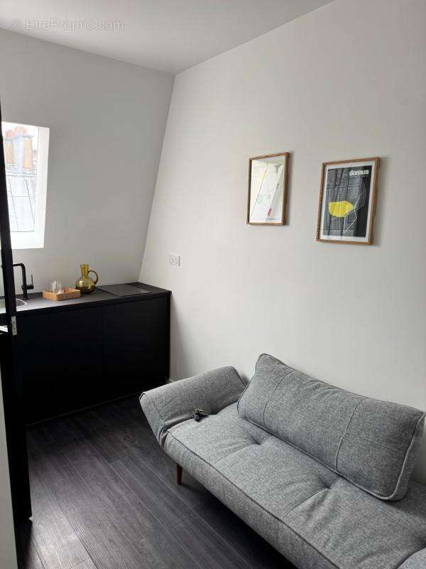 Appartement à PARIS-8E