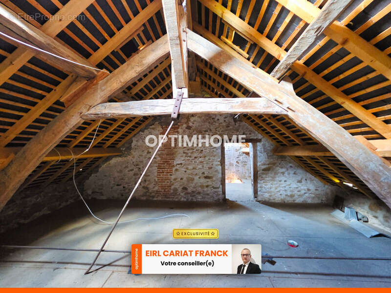 Maison à CHAMBORAND