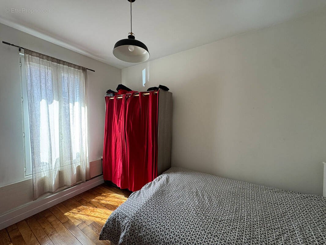 Appartement à AUBERVILLIERS