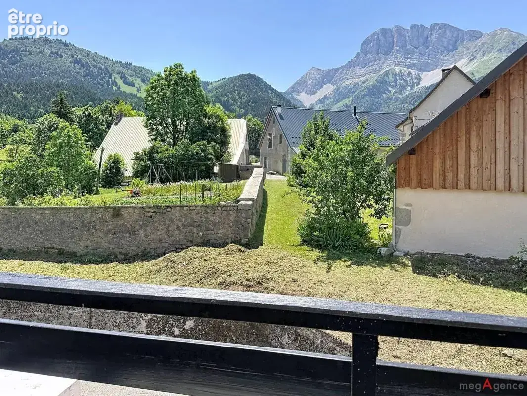 Appartement à GRESSE-EN-VERCORS