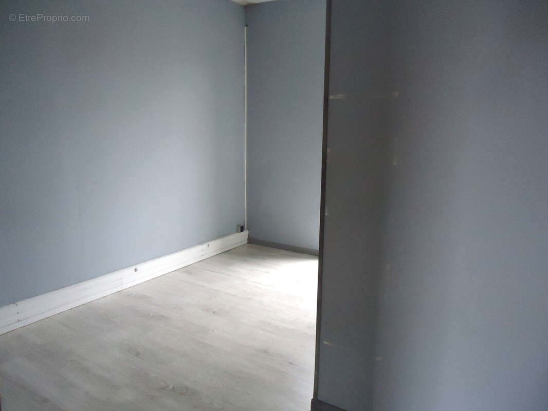 Commerce à CASTELSARRASIN