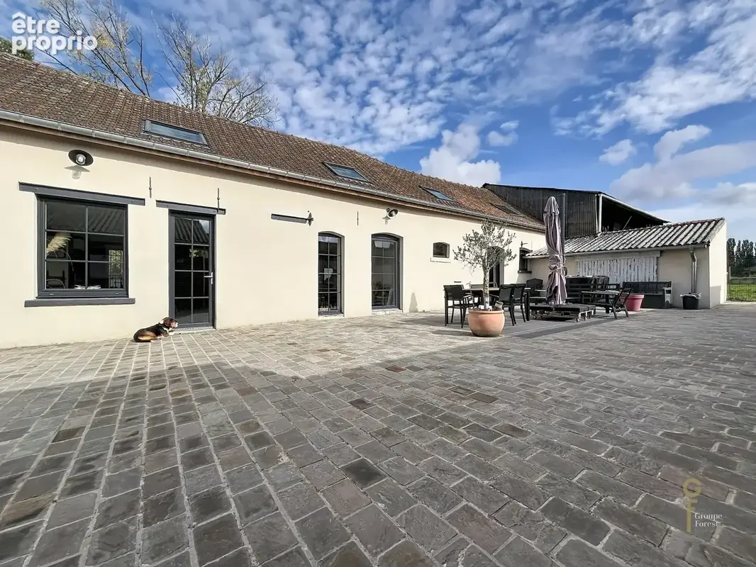 Maison 4 pièces 138 m² à vendre à Bousbecque (59166) - photo 7