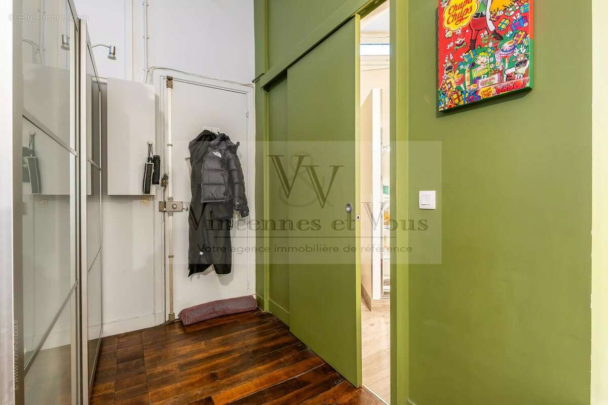 Appartement à PARIS-14E