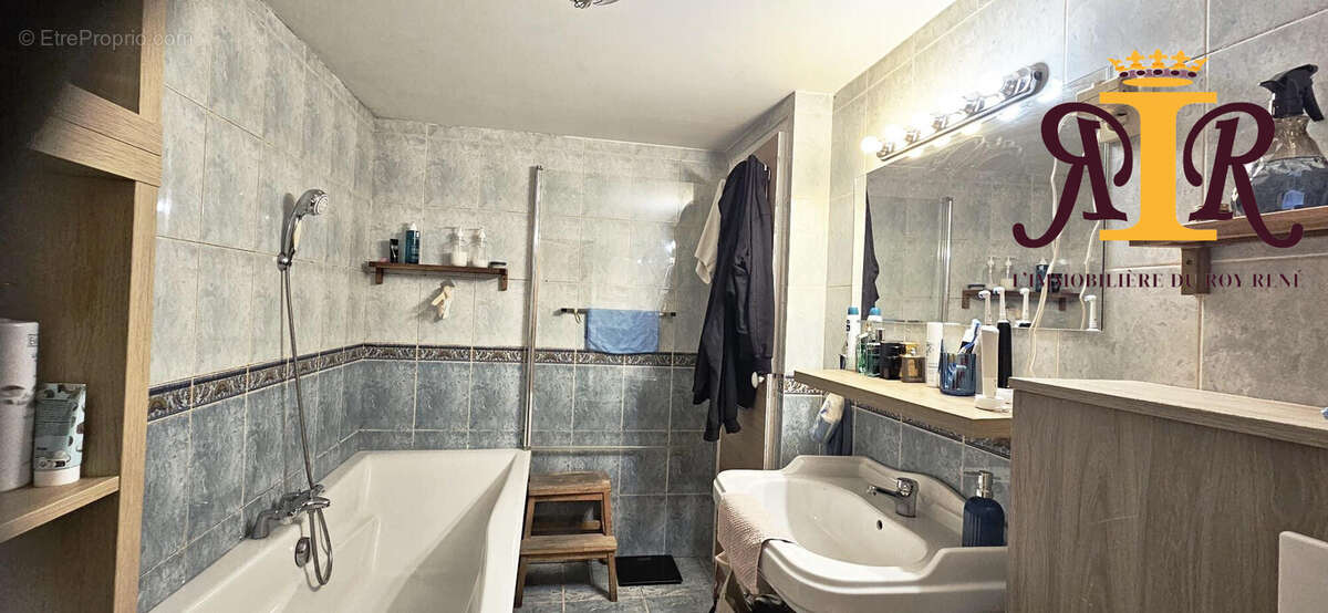 Maison à MARSEILLE-8E