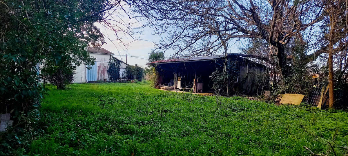 Maison à SAINT-GIRONS-D'AIGUEVIVES