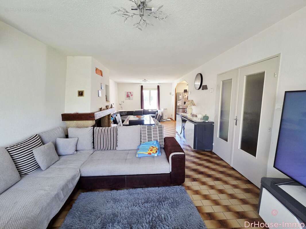 Maison 127 m² à Quarante  - photo 39