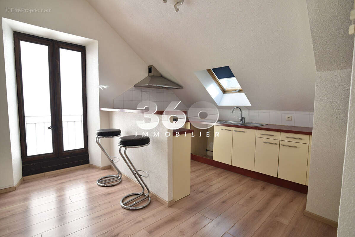 Appartement à AIX-LES-BAINS