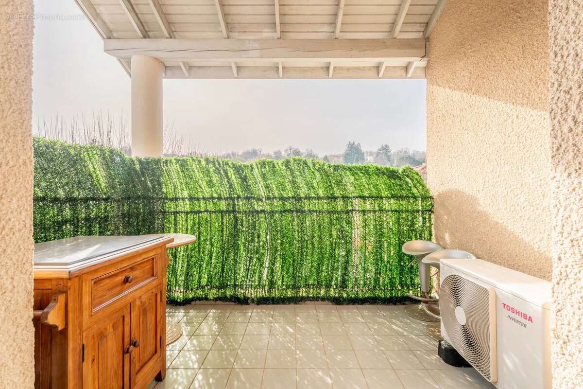Appartement à MARENNES