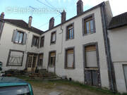 Appartement à BRIENON-SUR-ARMANCON