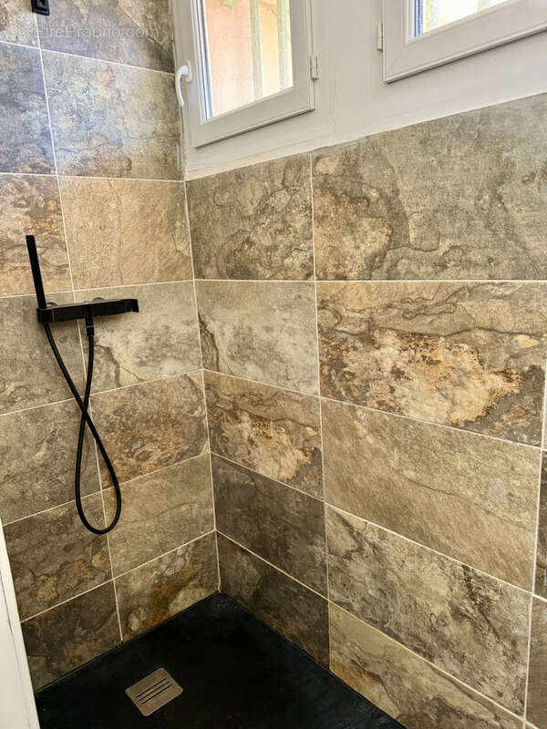 Appartement à MARSEILLE-11E