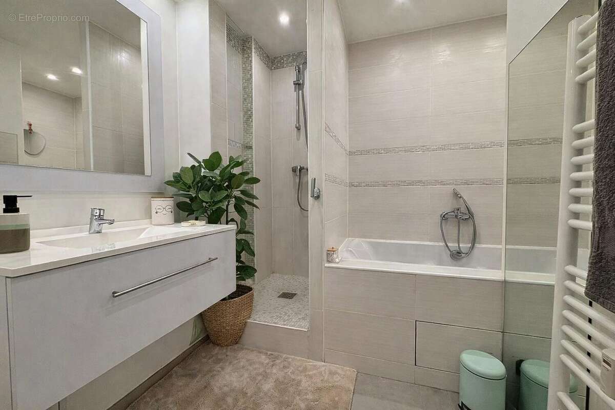 Appartement à CHAMPIGNY-SUR-MARNE