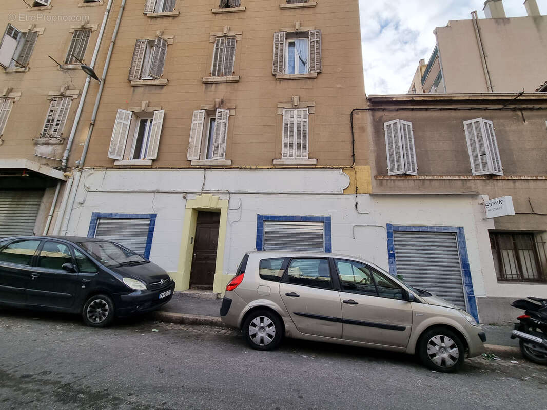 Commerce à MARSEILLE-14E