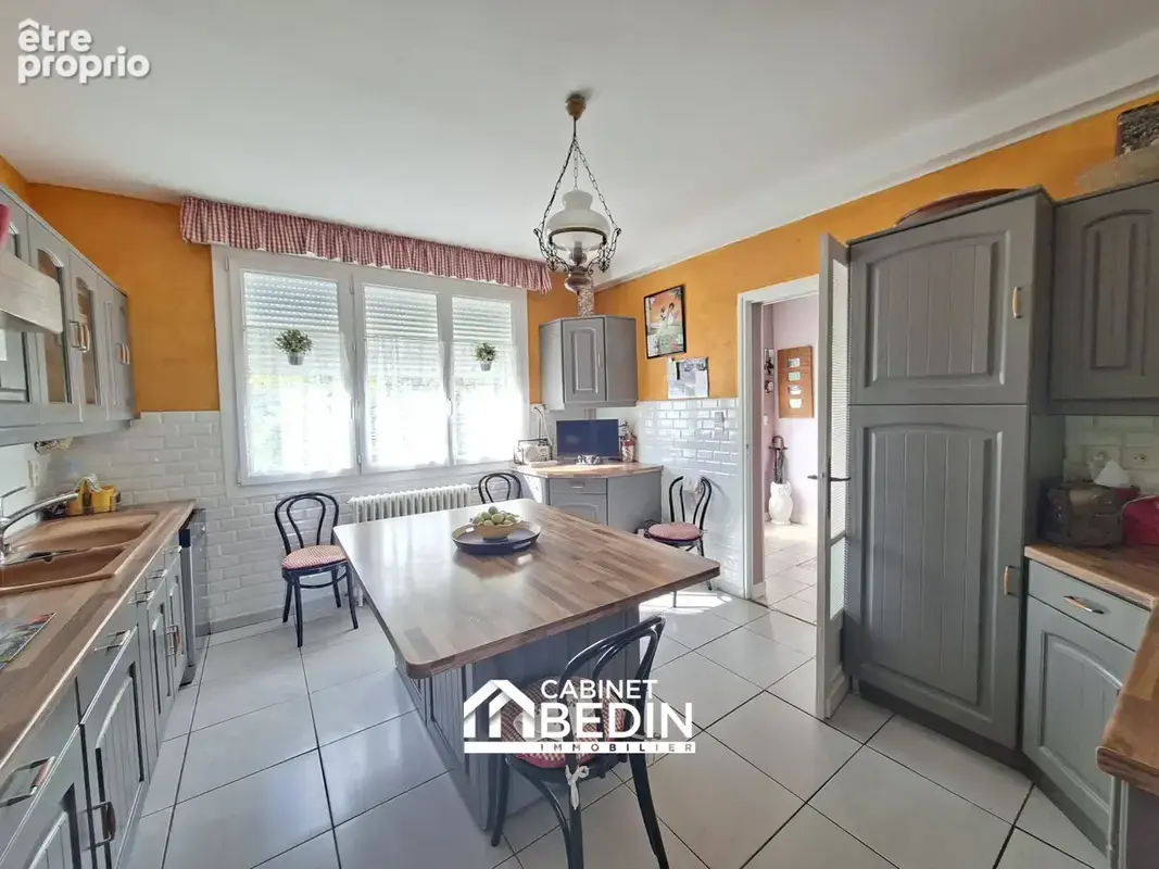 Maison 5 pièces 162 m² à vendre à Pessac (33600) - photo 2