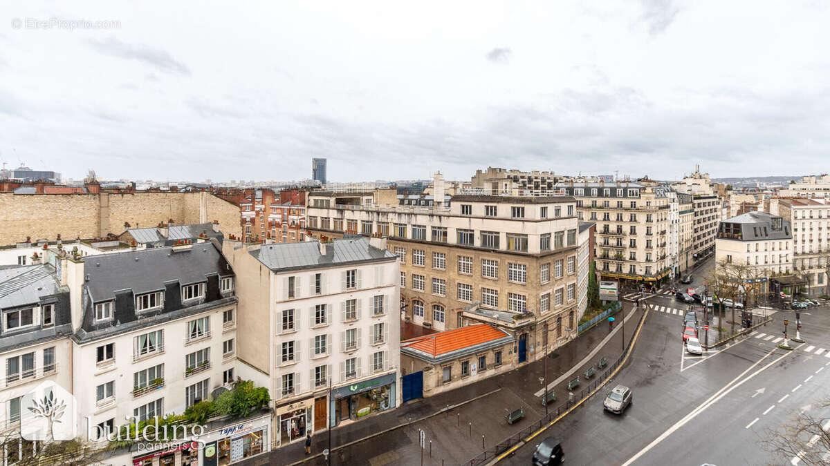 Appartement à PARIS-16E