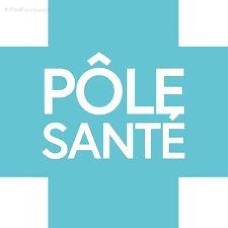 Photo 1 - Commerce à CHARNAY-LES-MACON