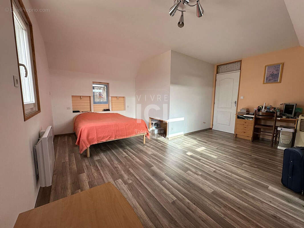 Maison à SAINT-MATHURIN-SUR-LOIRE