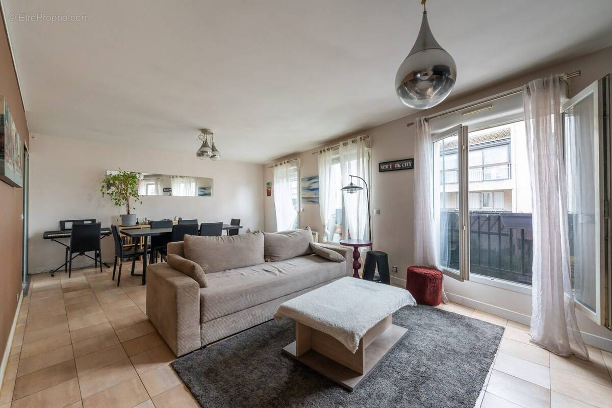 Appartement à GOURNAY-SUR-MARNE