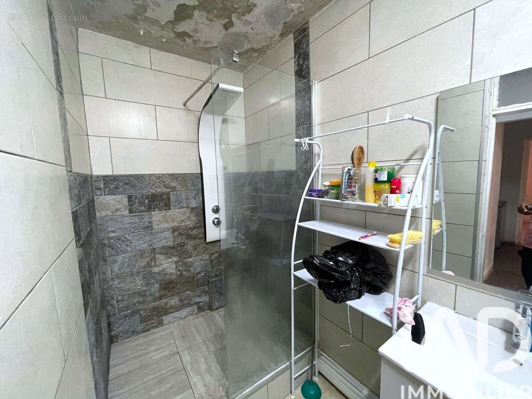 Photo 6 - Appartement à SAINT-DENIS