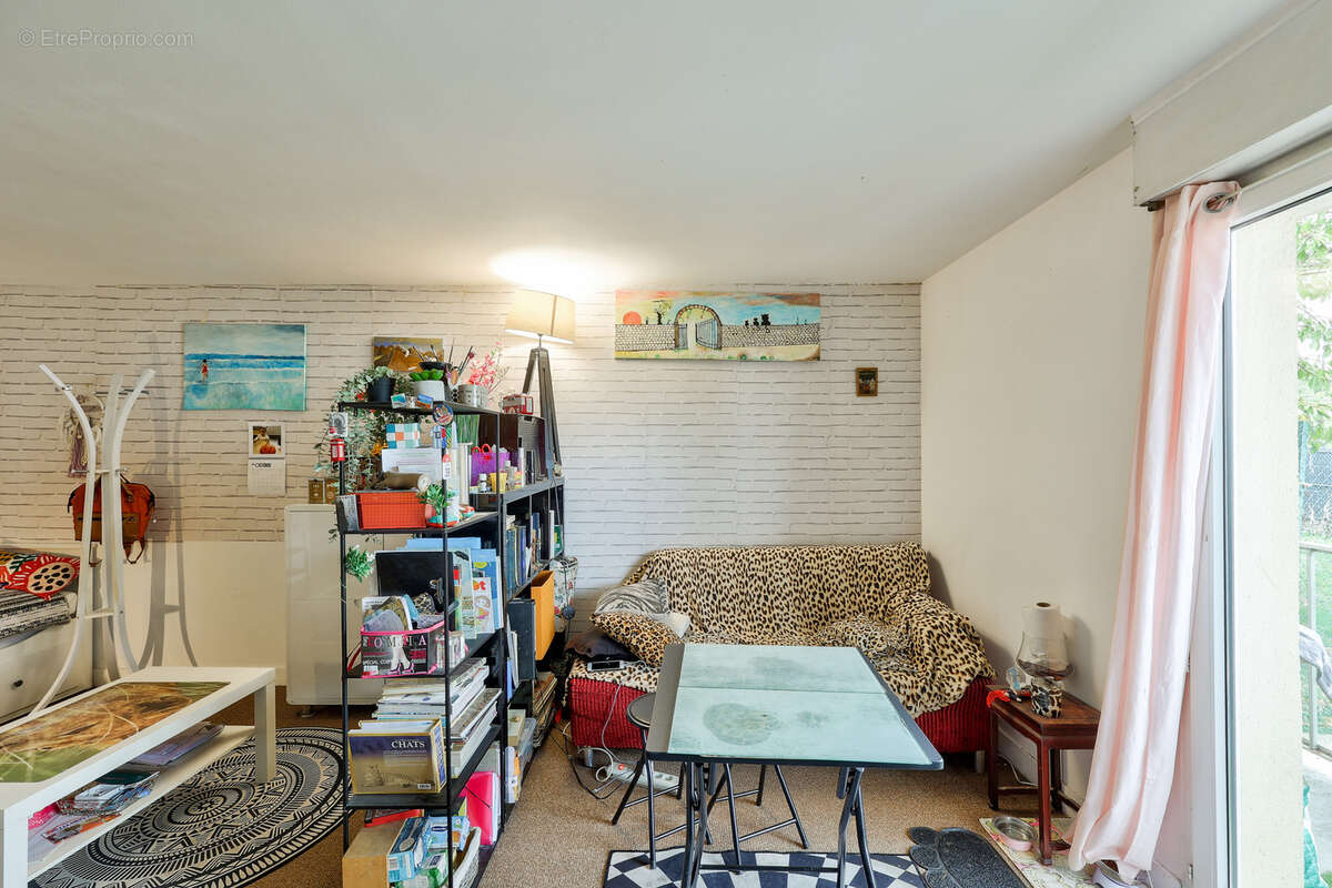 Appartement à FONTENAY-LE-FLEURY