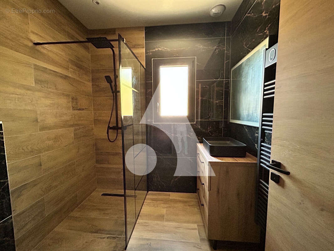 Maison neuve 120 m2 avec piscine - photo 9