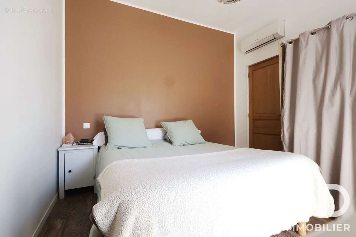 Maison 100 m² à Toulon  - photo 8