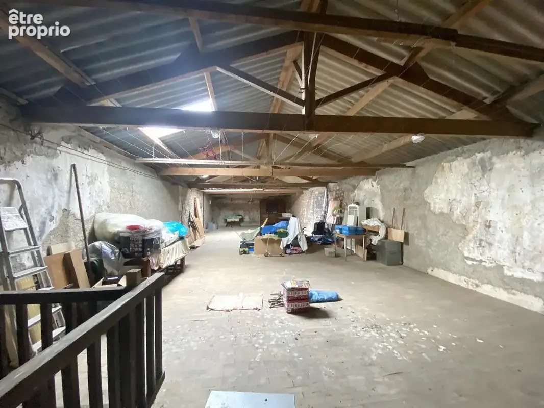 Maison de caractere avec beaucoup de dependances - photo 17